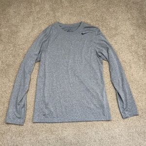 Nike Men's Dri-Fit Long Sleeve Shirt Size S